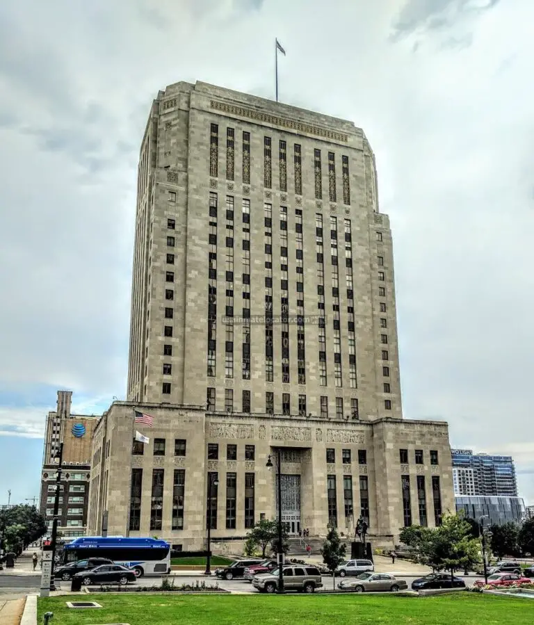 eb789cafa0d002835284a1e257495e7d 1 768x899